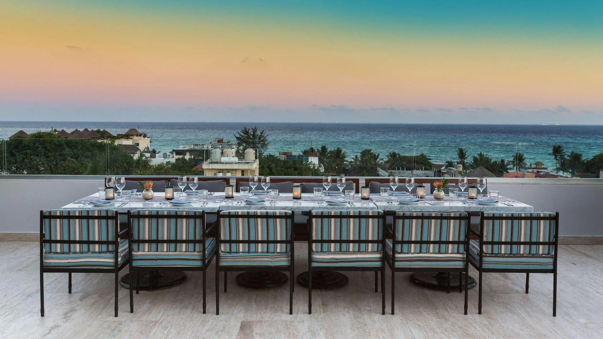 Hyatt Centric Playa Del Carmen - Downtown House & Beach House (Adults Only)