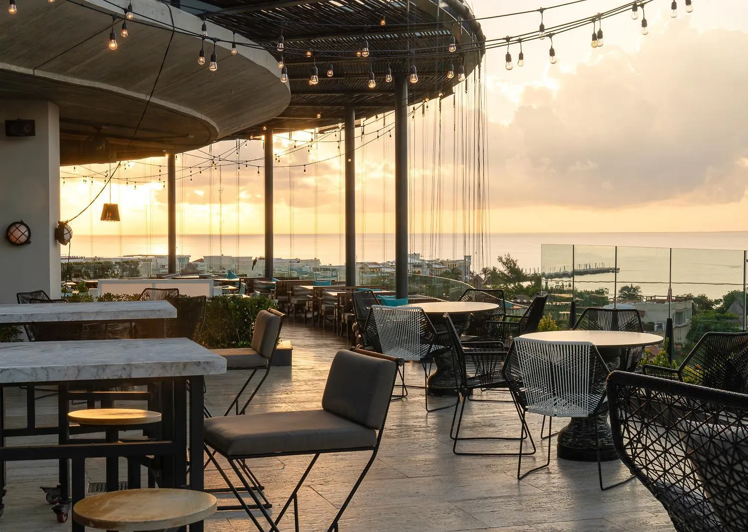 Hyatt Centric Playa Del Carmen - Downtown House & Beach House (Adults Only) 4*,  Mexico