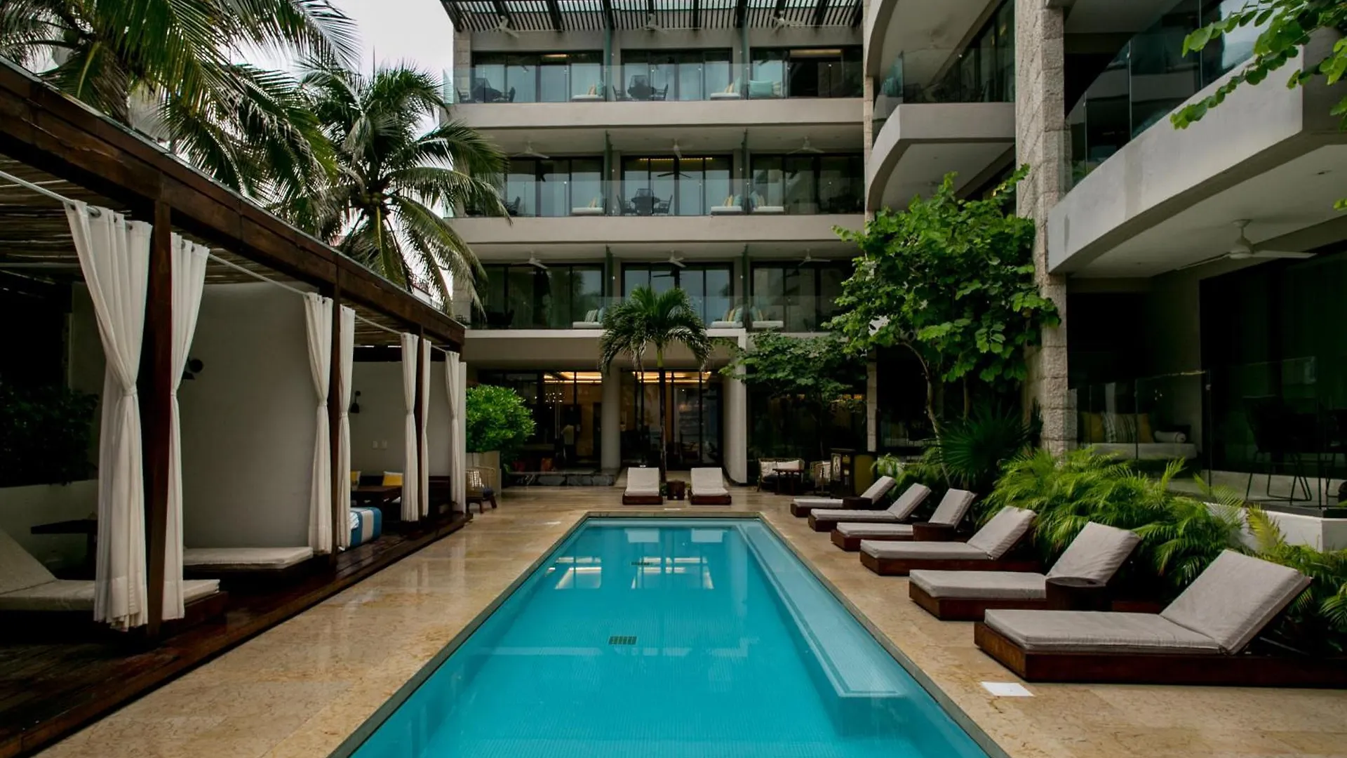 Hotel Hyatt Centric Playa Del Carmen - Downtown House & Beach House (Adults Only)