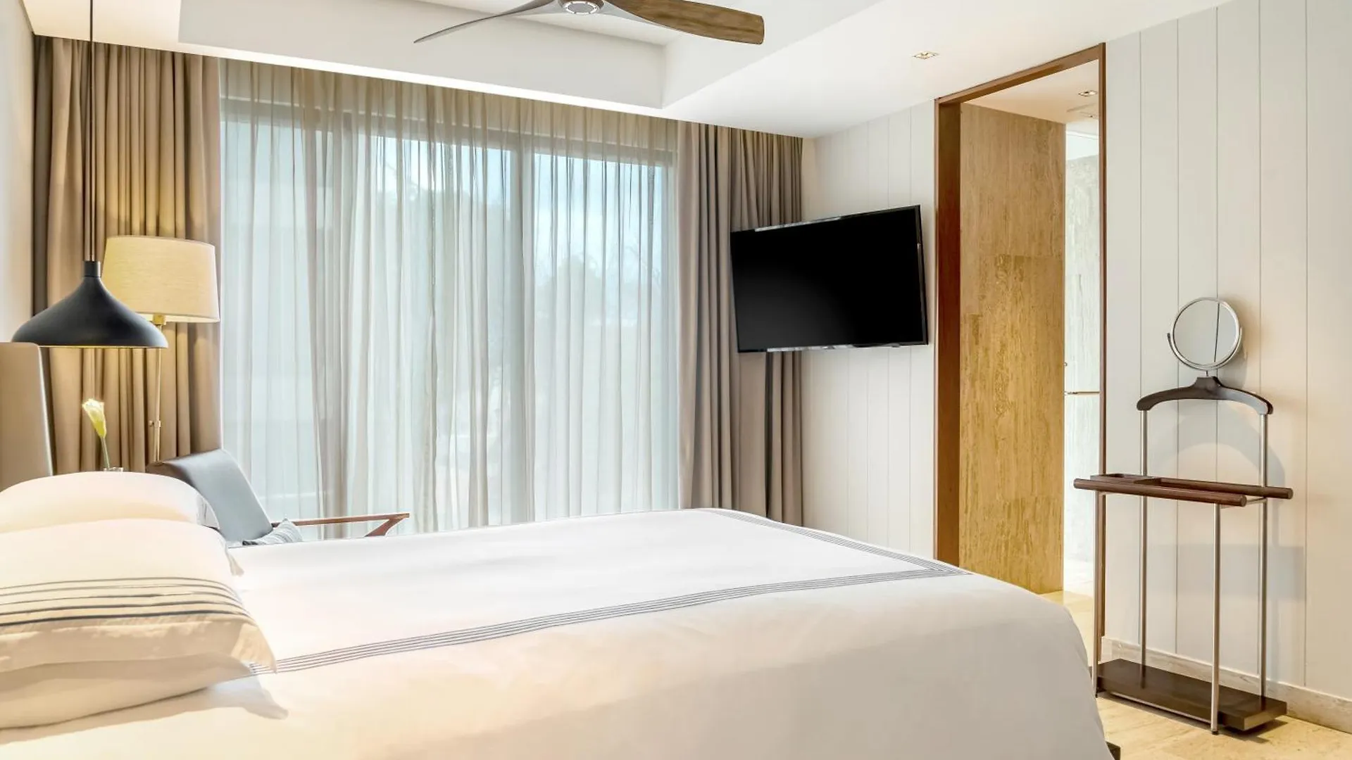 Hyatt Centric Playa Del Carmen - Downtown House & Beach House (Adults Only) 4*,